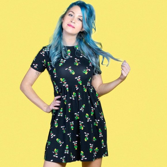 Dresses & Skirts - Marvin the Martian Black Dress size XL